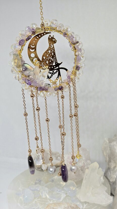 Auto piekariņš “Mēness kaķis”