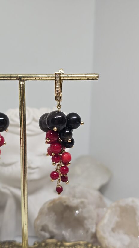 Korallis un obsidiāns